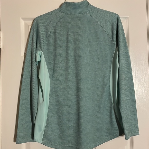 Athletic Top - Picture 5 of 7